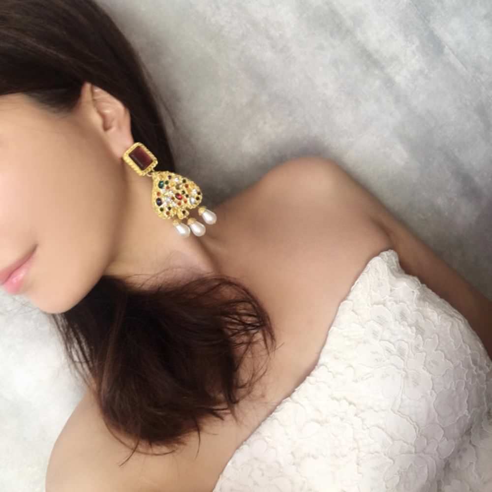 【ピアス・イヤリング】character ビジューピアス/ブライダルアクセサリー 【結婚式 ピアス イヤリング】