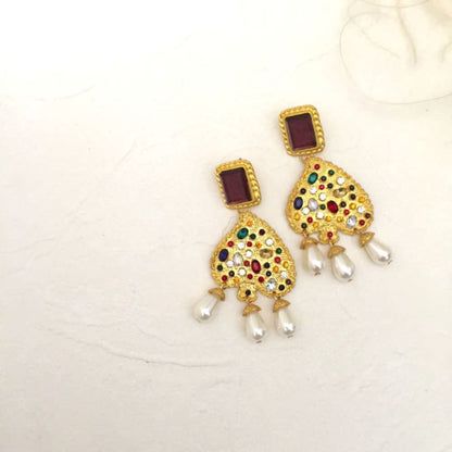 【ピアス・イヤリング】character ビジューピアス/ブライダルアクセサリー 【結婚式 ピアス イヤリング】