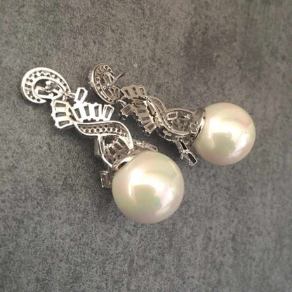 【ピアス・イヤリング】twist ジルコニアピアス/ブライダルアクセサリー 【結婚式 ピアス イヤリング】