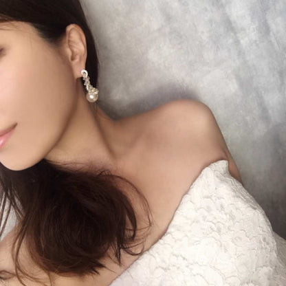 【ピアス・イヤリング】twist ジルコニアピアス/ブライダルアクセサリー 【結婚式 ピアス イヤリング】