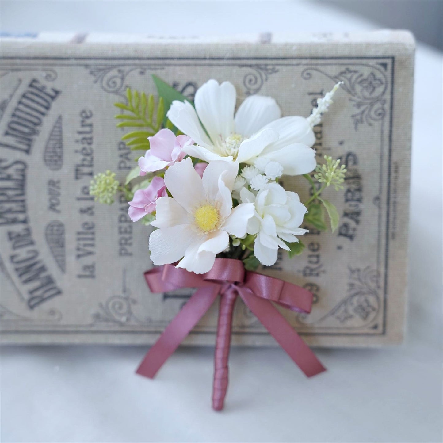 コスモスのピンクホワイトブーケ【結婚式　フワラー　アーティフィシャルフラワー　ブーケ　ブートニア】