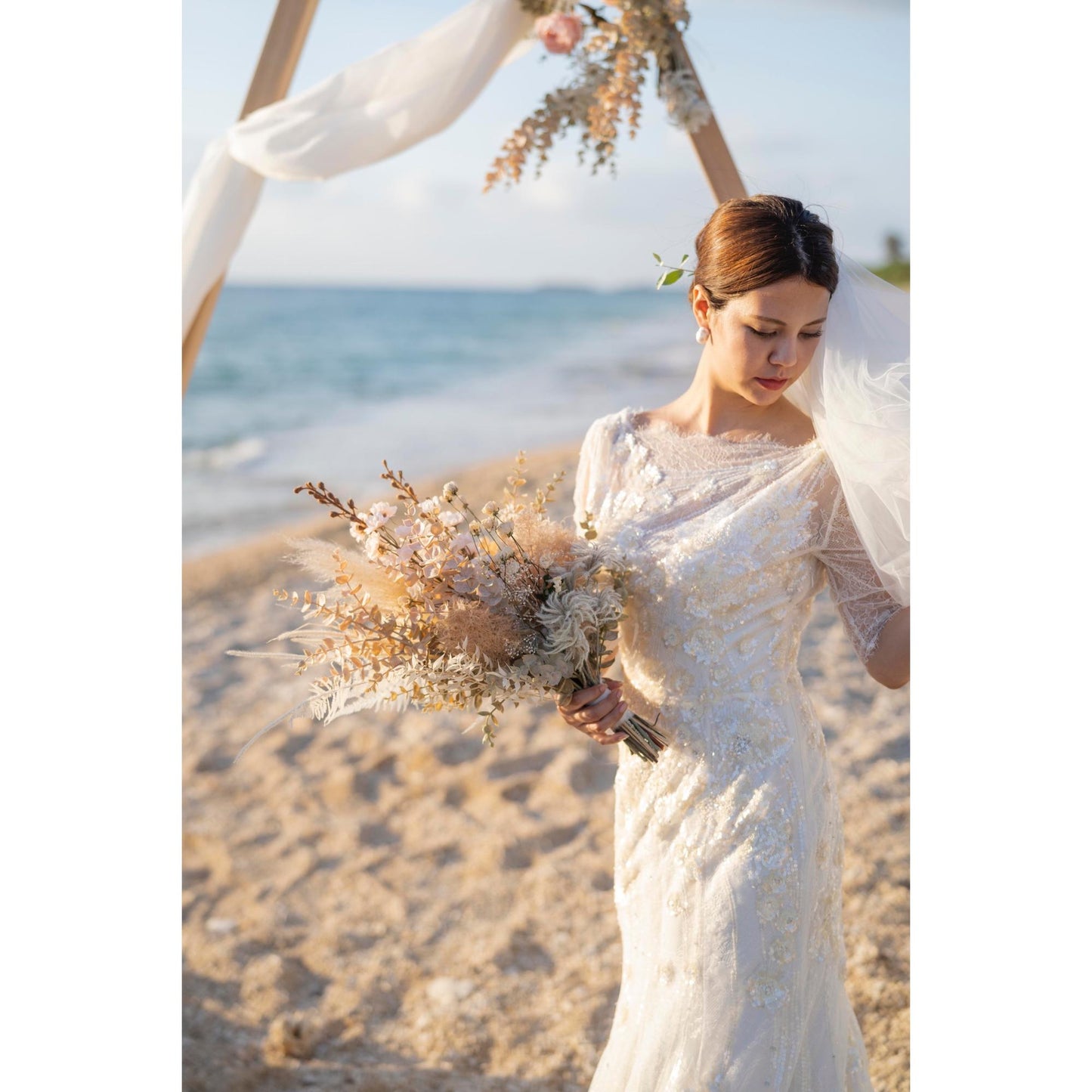 mimosa【ウェディングドレス レンタル】