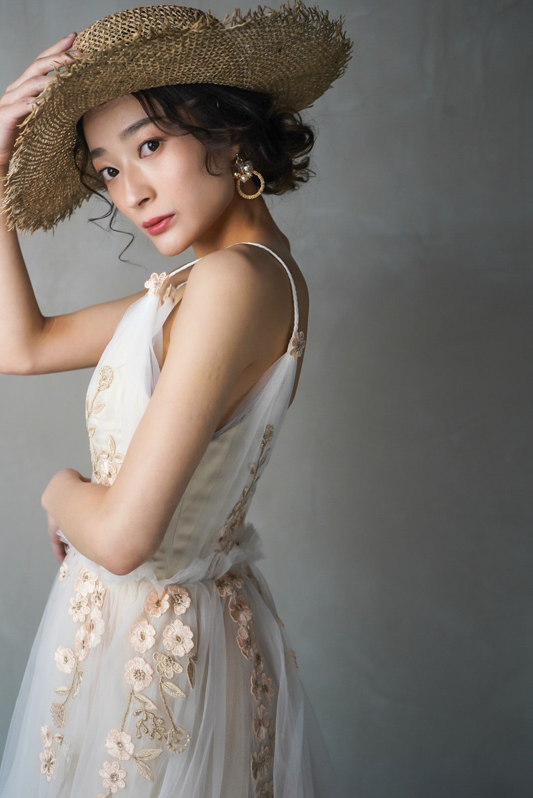 ウェディングドレス/9102053/ キャミソールナチュラルカラーAラインドレス【ウェディングドレス】