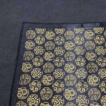 【着物職人手作り 金彩シルクポケットチーフ】ブラック ゴールド Nsplus 19678 【結婚式 ハンカチ チーフ 小物】