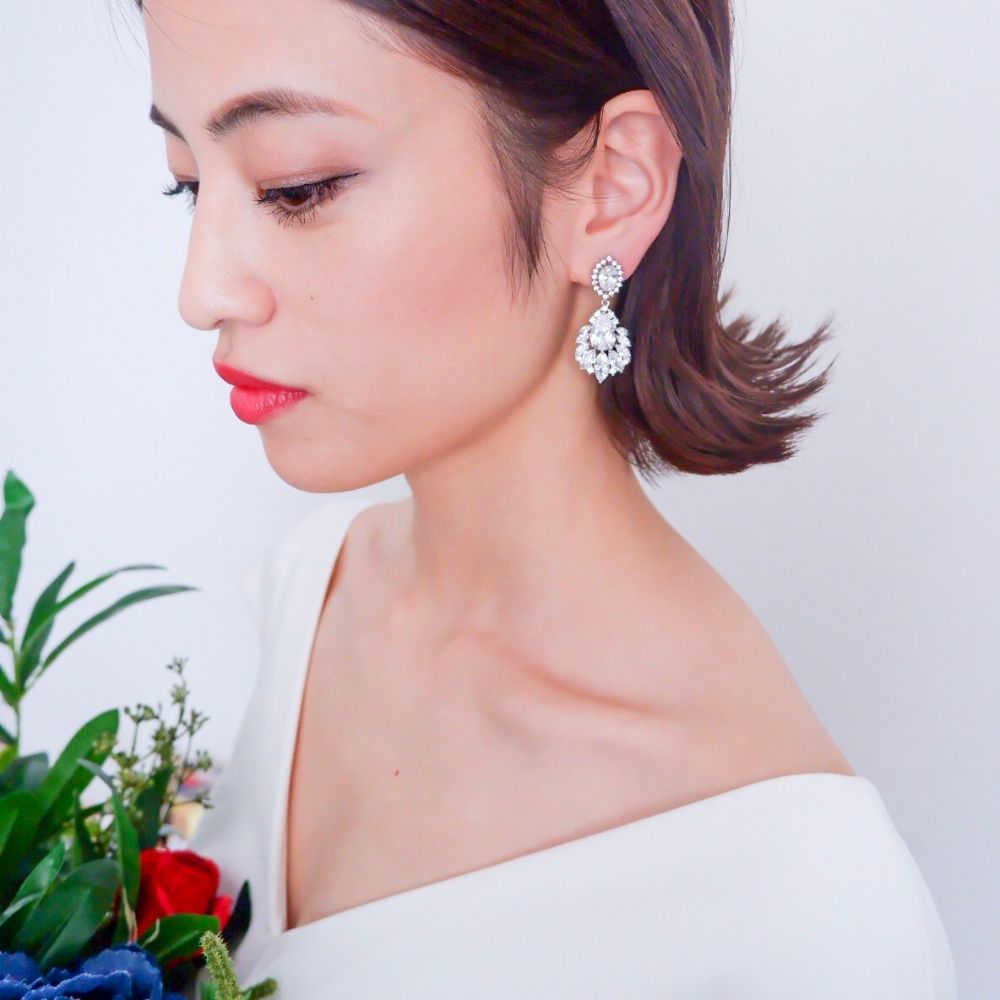 【イヤリング】ビジュー クリスタル ウェディング ブライダルイヤリング c1 【結婚式 ピアス イヤリング】
