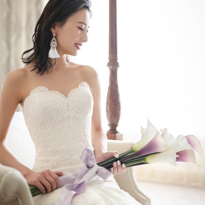 【ピアス】ビジュー クリスタル ホワイト タッセル ピアス c4/ブライダルアクセサリー 【結婚式 ピアス イヤリング】