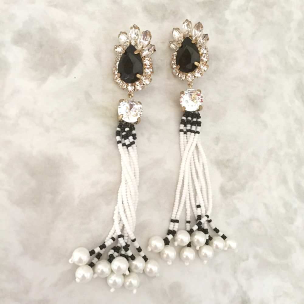 【ピアス・イヤリング】joie タッセルピアス/ブライダルアクセサリー 【結婚式 ピアス イヤリング】