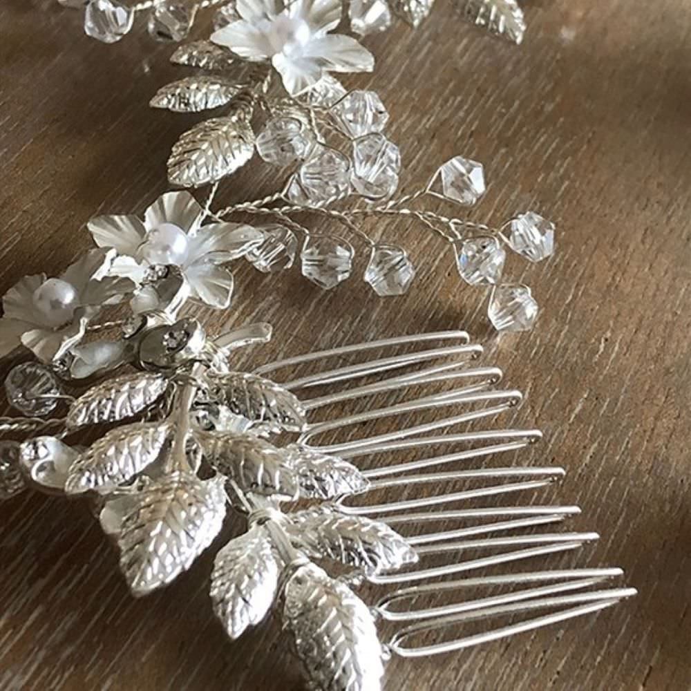 トレゾア髪飾りとイヤリングセット 【結婚式 ヘアアクセサリー】