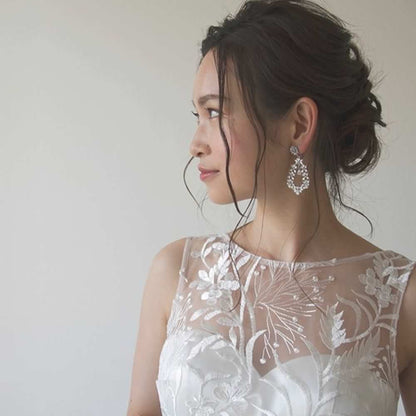 大ぶりピアス【コローラ】 【結婚式 ピアス イヤリング】
