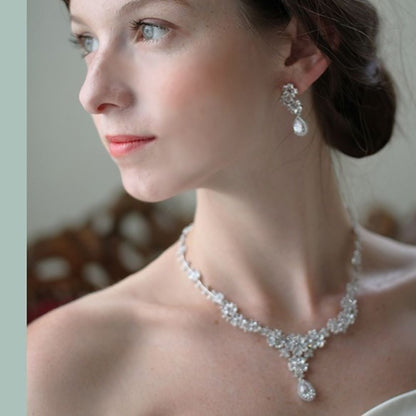 フルールブーケネックレスセット ピアス,イヤリング 【結婚式 アクセサリーセット】