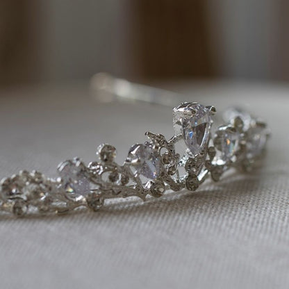 ボタニカル低めティアラ 【結婚式 ヘアアクセサリー】