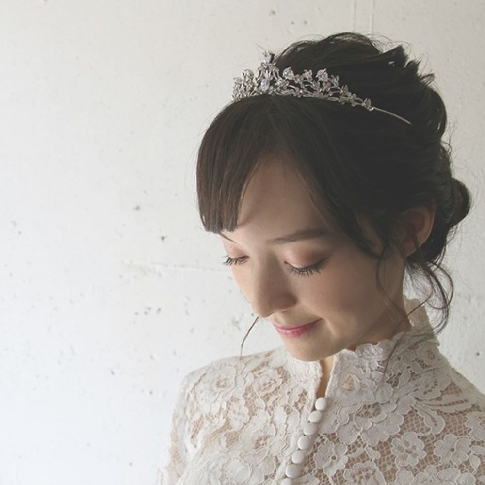 蔓草とお花ティアラ 【結婚式 ヘアアクセサリー】