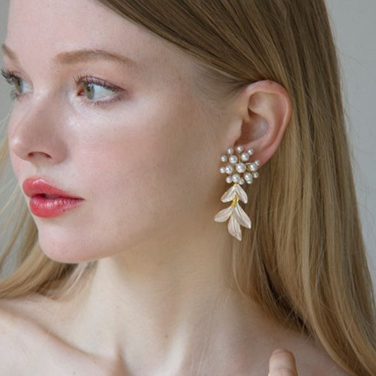 ホワイトゴールド ピアス/イヤリング【ブルンモル】 【結婚式 ピアス イヤリング】