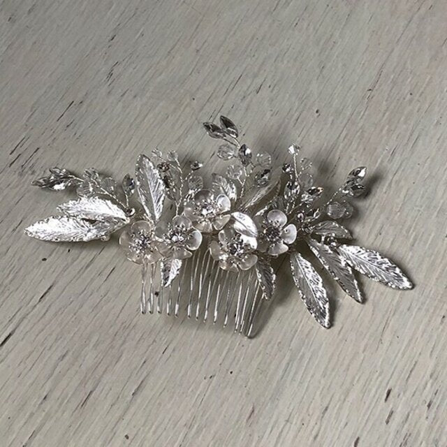 ボタニカルシルバー 【スノーホワイト】 【結婚式 ヘアアクセサリー】