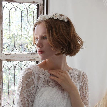 ホワイトフラワー【ブランシュピアス】 【結婚式 ピアス イヤリング】