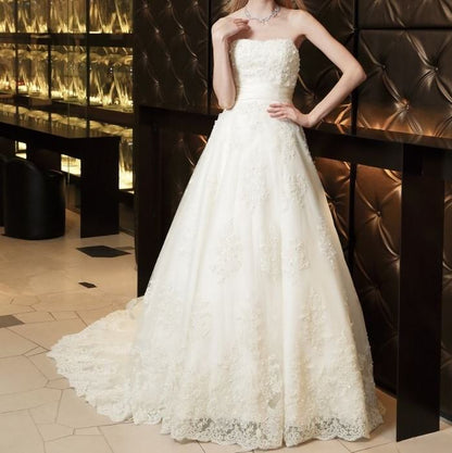 【SALE】白ドレス オフホワイト【販売衣装】