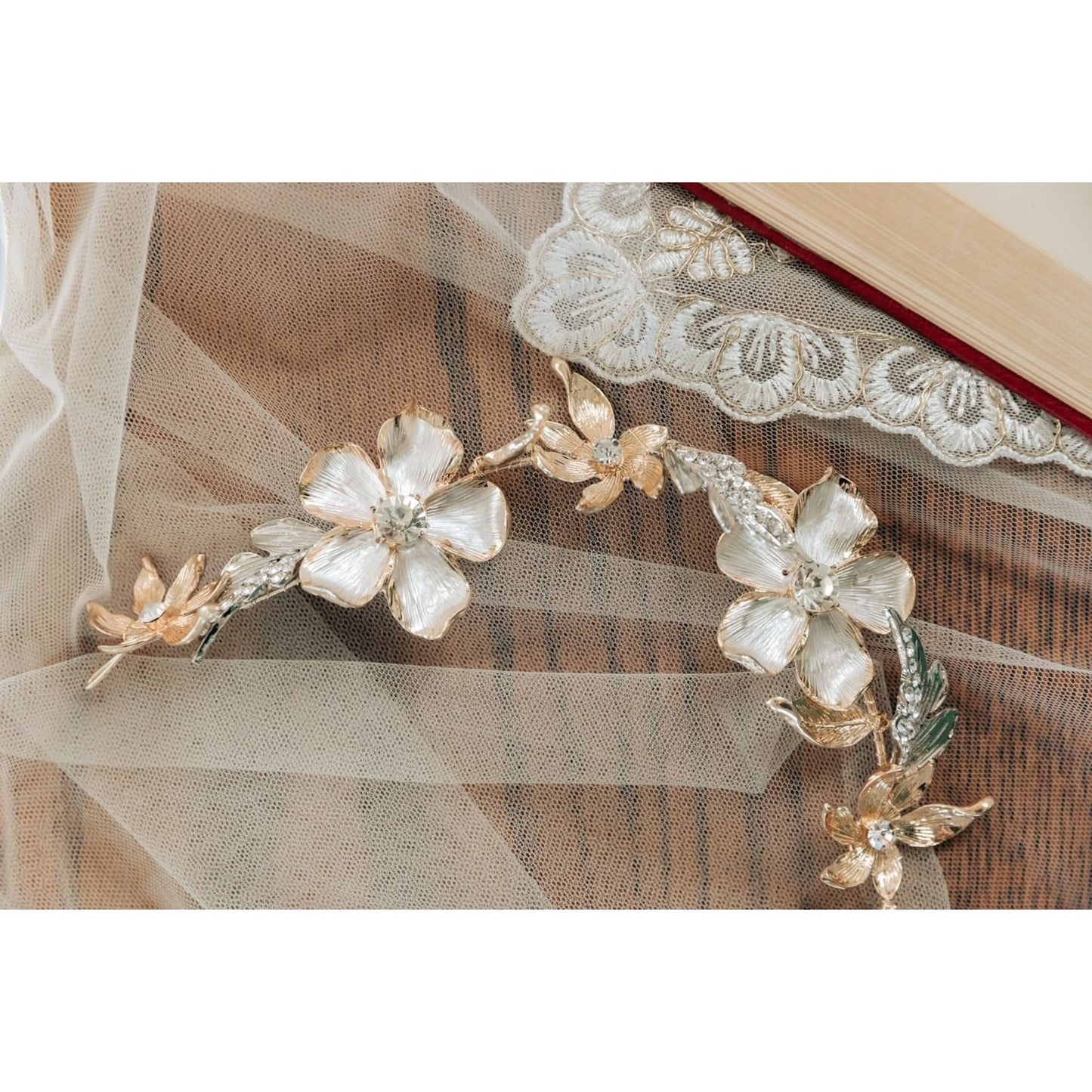 【ヘッドドレス】Silas flower ヘッドドレス ウェディング ブライダルアクセサリー [ AM-106 ]【結婚式 ヘアアクセサリー】