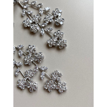 Millie flower ウェディングアクセサリー ブライダル ピアス / イヤリング [ AM-110 ]【結婚式 ピアス イヤリング】