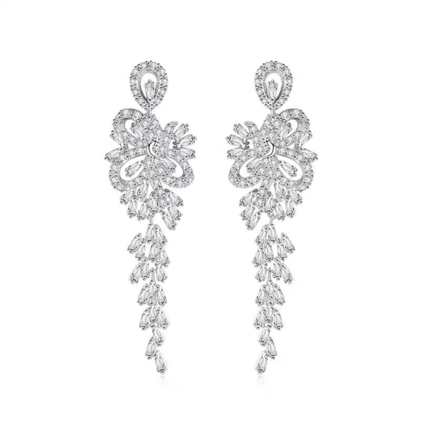 【ピアス・イヤリング】Ella tassel ウェディング ブライダルアクセサリー ピアス / イヤリング [ AM-120 ]【結婚式 ピアス イヤリング】