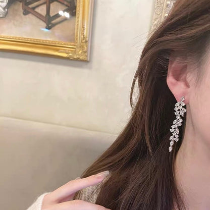 【ピアス・イヤリング】Matilda drop ウェディング ブライダルアクセサリー ピアス / イヤリング [ AM-123 ]【結婚式 ピアス イヤリング】