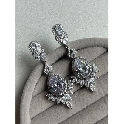 Florence drop ウェディング ブライダルアクセサリー イヤリング [ AM-128 ]【結婚式 ピアス イヤリング】