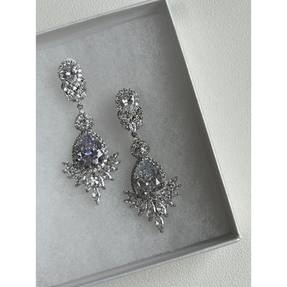 Florence drop ウェディング ブライダルアクセサリー イヤリング [ AM-128 ]【結婚式 ピアス イヤリング】