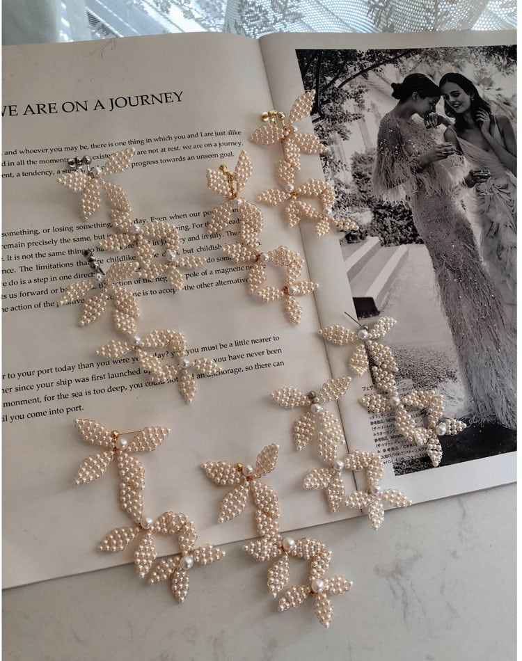 【ピアス・イヤリング】Elizabeth flower ウェディング ブライダルアクセサリー ピアス/ イヤリング [ AM-133 ]【結婚式 ピアス イヤリング】