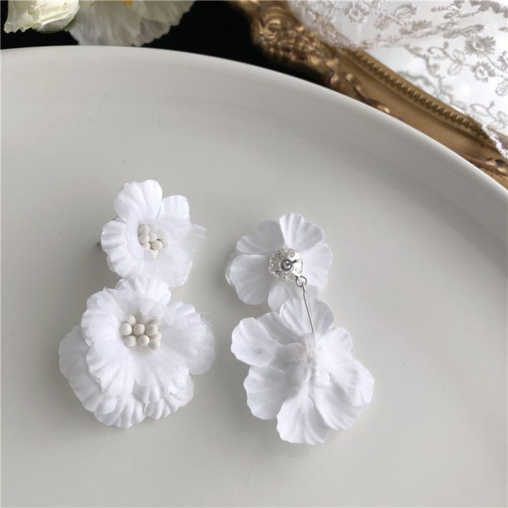 Evelyn flower ウェディング ブライダルアクセサリー ピアス/ イヤリング [ AM-135 ]【結婚式 ピアス イヤリング】