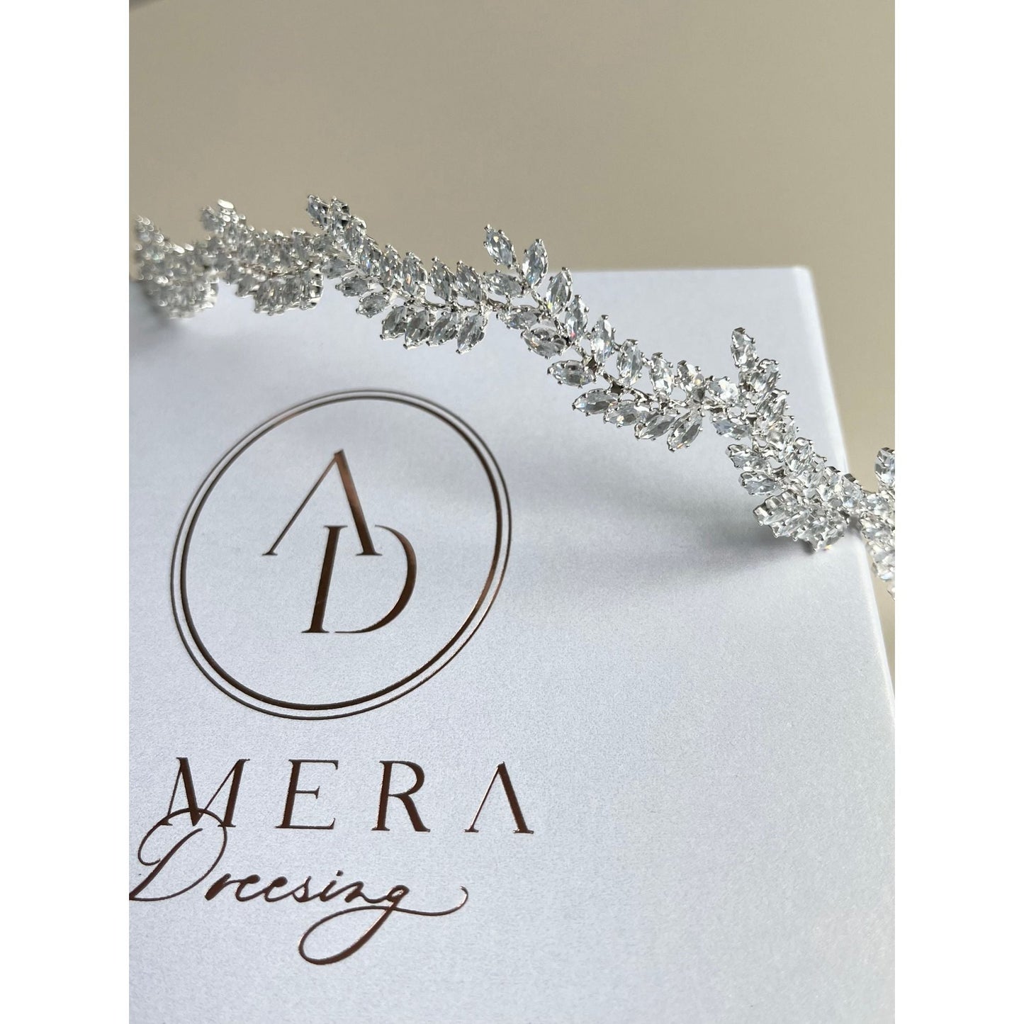 【ヘッドドレス】Serenity leaf ブライダルアクセサリー ウェディング ヘッドドレス [ AM-146 ]【結婚式 ヘアアクセサリー】