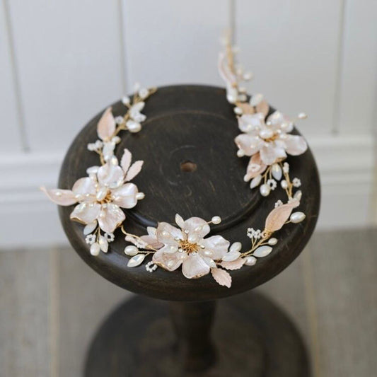 Avery flower ブライダルアクセサリー ヘッドドレス ウェディング [ AM-151 ]【結婚式 ヘアアクセサリー】