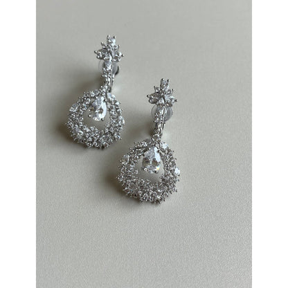 【ピアス・イヤリング】ブライダルアクセサリー ウェディング ピアス / イヤリング [ AM-163 ]【結婚式 ピアス イヤリング】