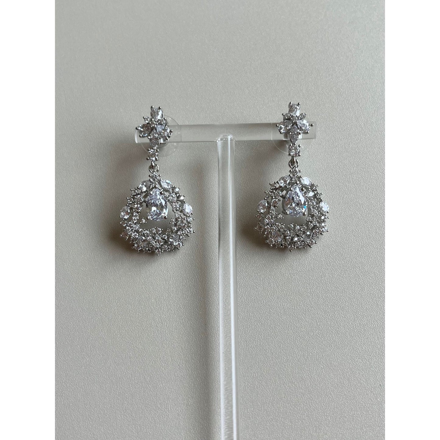 【ピアス・イヤリング】ブライダルアクセサリー ウェディング ピアス / イヤリング [ AM-163 ]【結婚式 ピアス イヤリング】