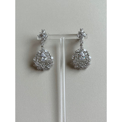 【ピアス・イヤリング】ブライダルアクセサリー ウェディング ピアス / イヤリング [ AM-163 ]【結婚式 ピアス イヤリング】