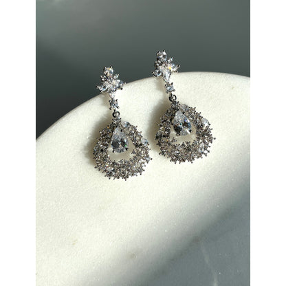 【ピアス・イヤリング】ブライダルアクセサリー ウェディング ピアス / イヤリング [ AM-163 ]【結婚式 ピアス イヤリング】