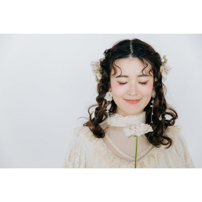 Amelie flower ブライダルアクセサリー ウェディングアクセサリーイヤリング [ AM-175 ]【結婚式 ピアス イヤリング】