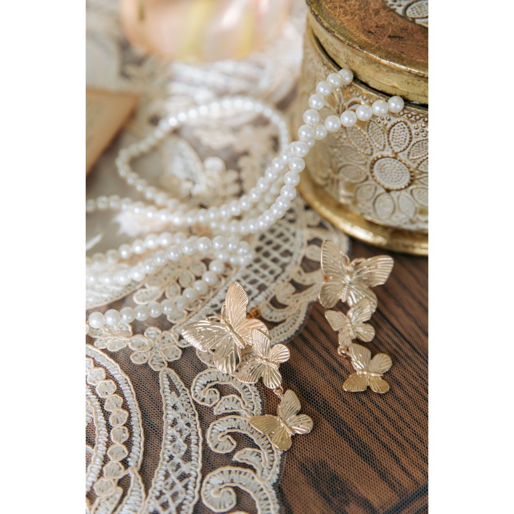 Helena morpho ブライダルアクセサリー ウェディングアクセサリーピアス/ イヤリング [ AM-177 ]【結婚式 ピアス イヤリング】