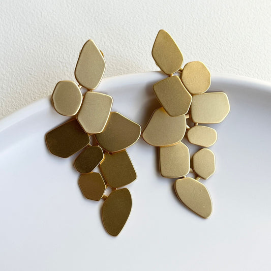 【ピアス・イヤリング】coretto leaf ウェディング ブライダルアクセサリー ピアス / イヤリング [ AM-59 ]【結婚式 ピアス イヤリング】