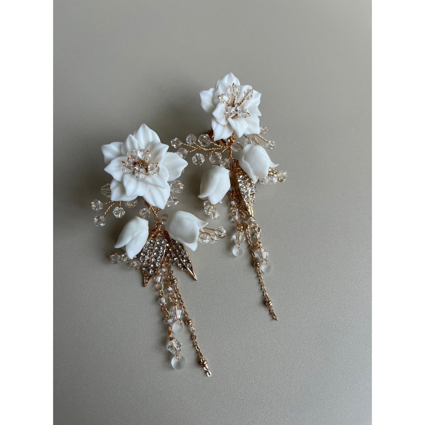 【イヤリング】Meaghan flower ウェディングアクセサリー イヤリング [ AM-94 ]【結婚式 ピアス イヤリング】