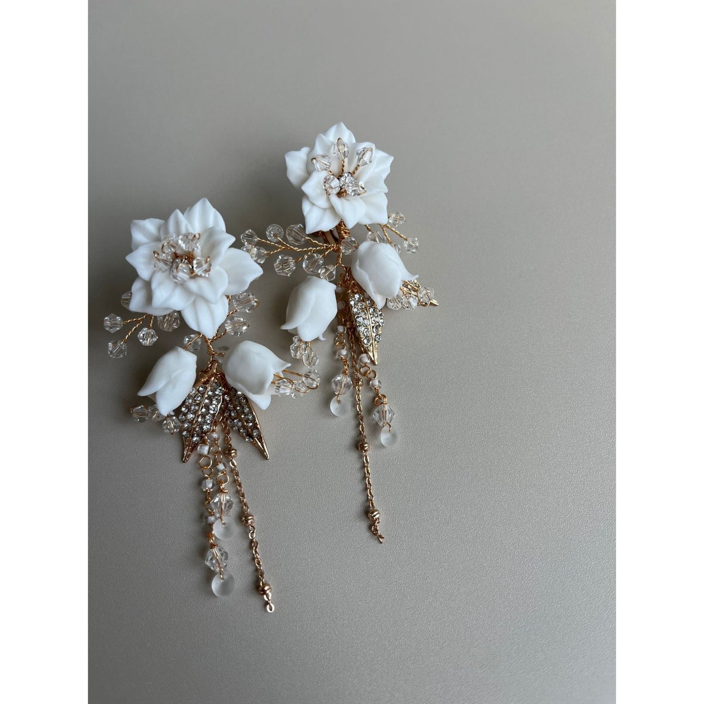 【イヤリング】Meaghan flower ウェディングアクセサリー イヤリング [ AM-94 ]【結婚式 ピアス イヤリング】