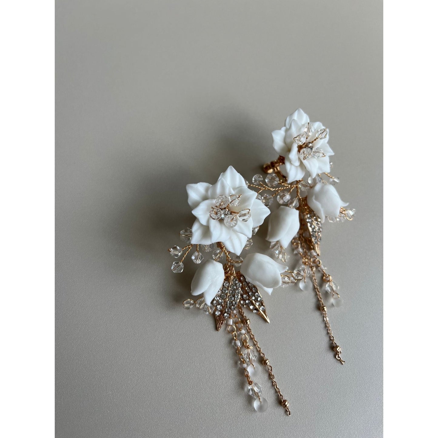 【イヤリング】Meaghan flower ウェディングアクセサリー イヤリング [ AM-94 ]【結婚式 ピアス イヤリング】