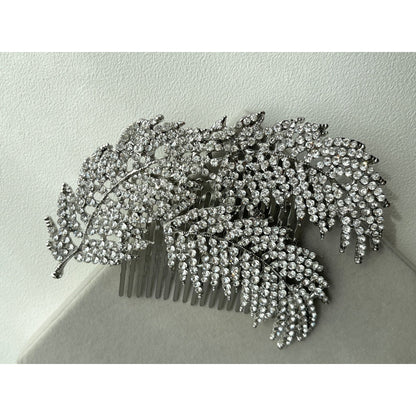 【ヘッドドレス】Julia wing ヘッドドレス ウェディング ブライダルアクセサリー [ AM-98 ]【結婚式 ヘアアクセサリー】