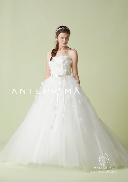 ANT0159ow【ウェディングドレス レンタル】