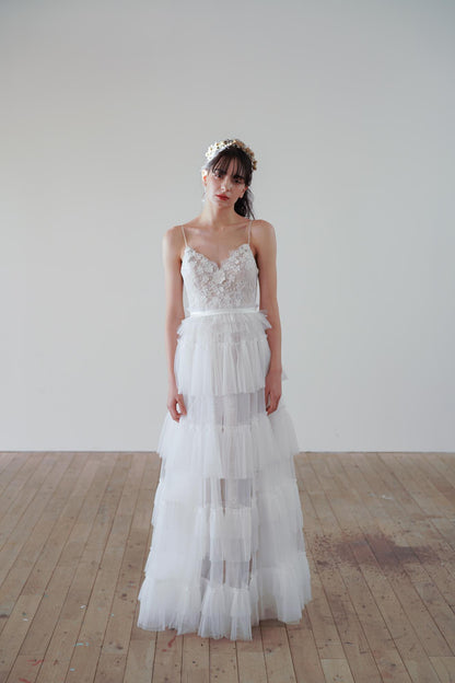 ELFY【ウェディングドレス レンタル】