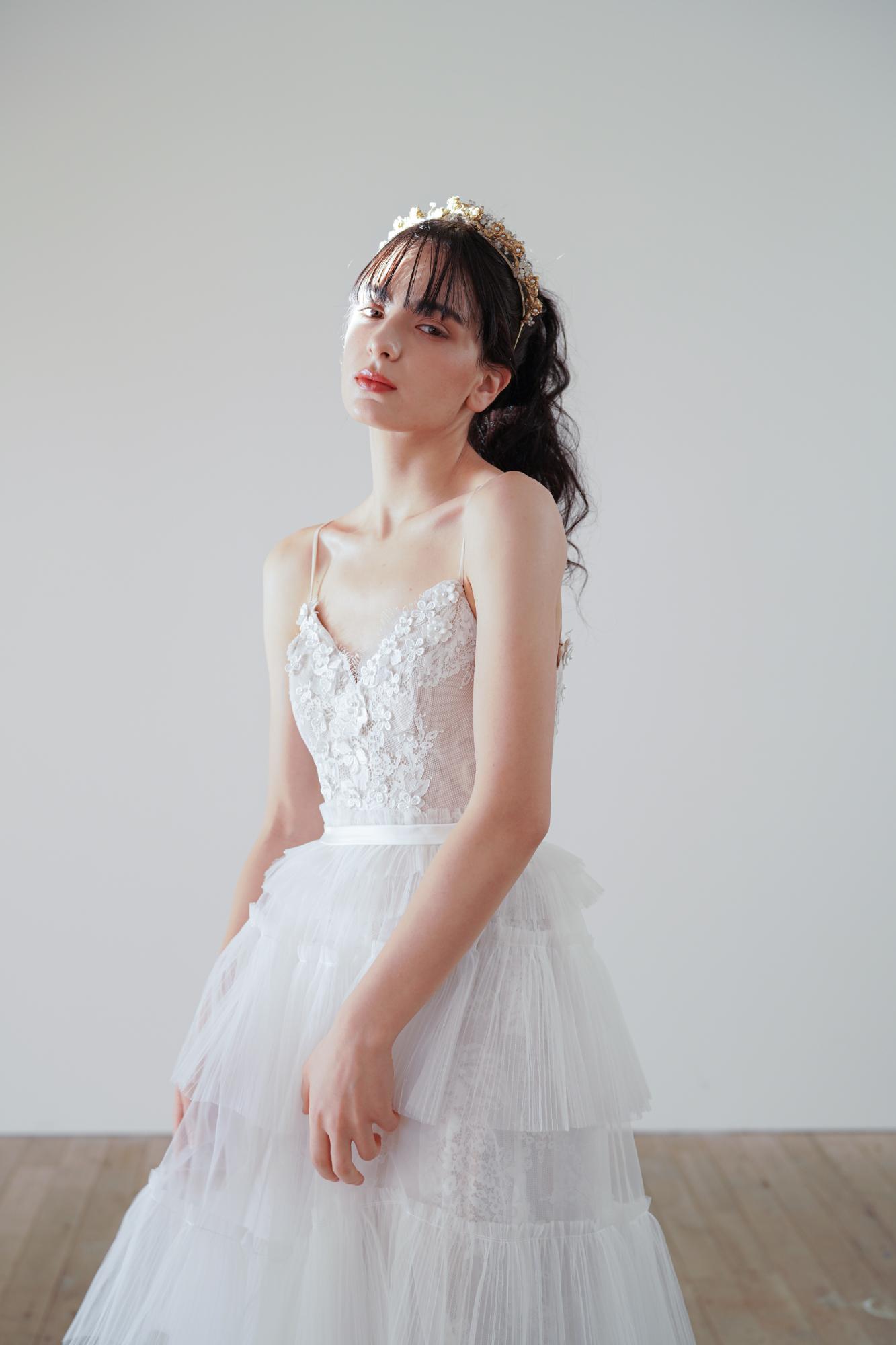 ELFY【ウェディングドレス レンタル】