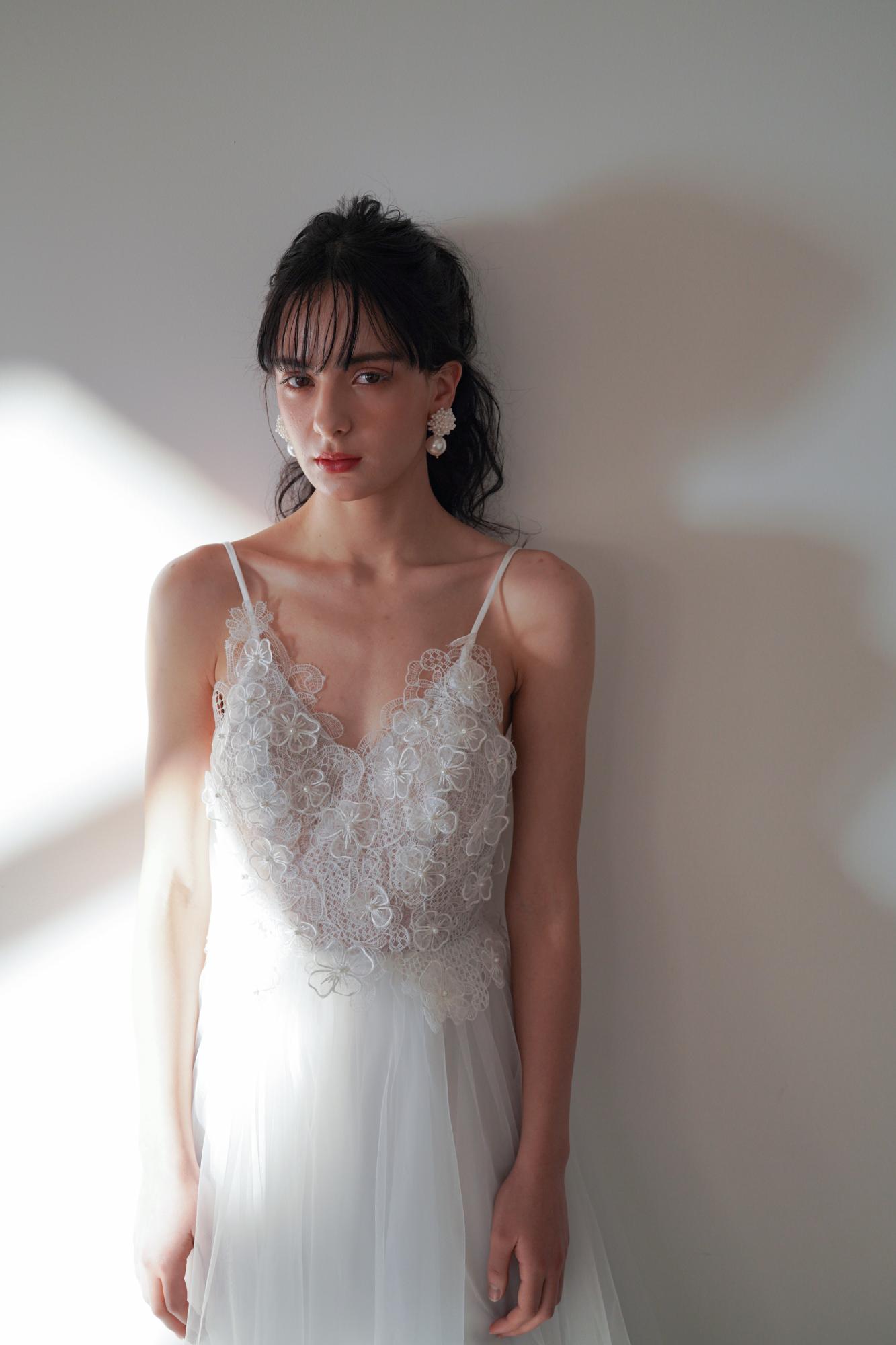 Felleza【ウェディングドレス レンタル】