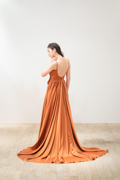 Adele【結婚式 カラードレス レンタル】