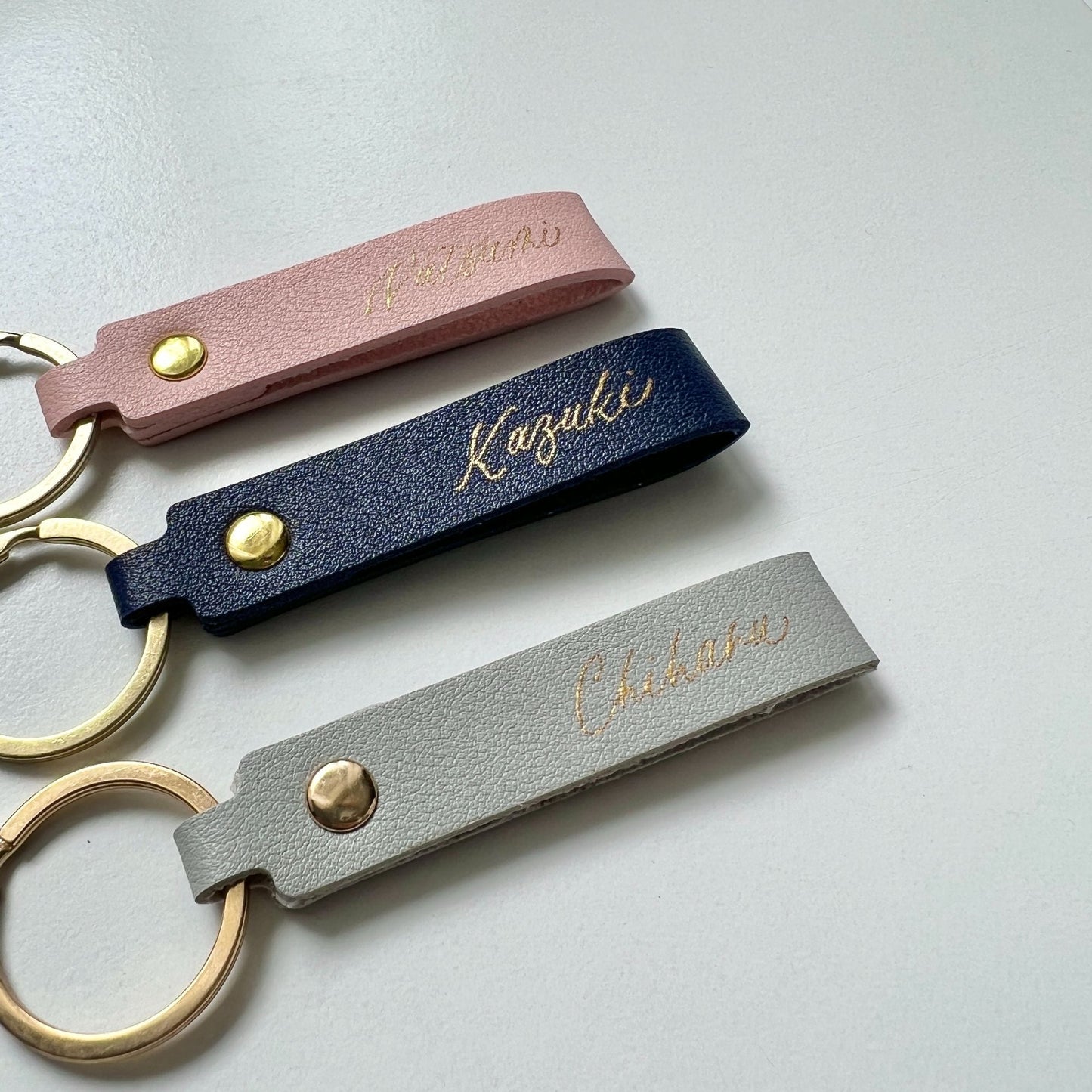 レザーストラップ席札【結婚式 ペーパー 席札】