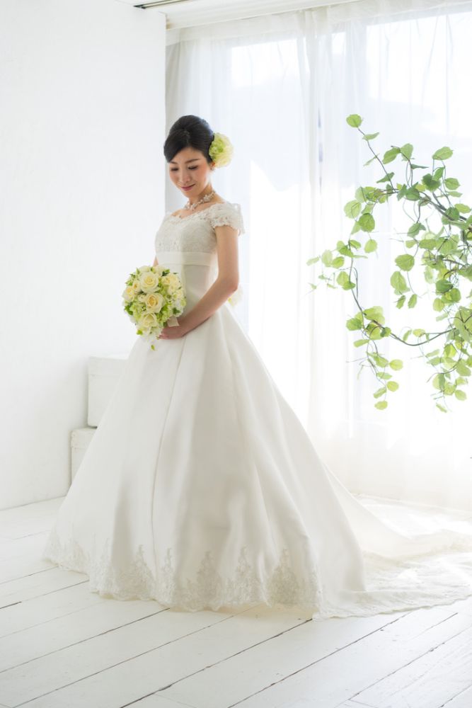 【生花】オーダーメイド/ オーバルブーケ・ティアドロップブーケ[セットプランAudrey] 【結婚式 フラワー 生花 ブーケ ブートニア オーダーメイド】