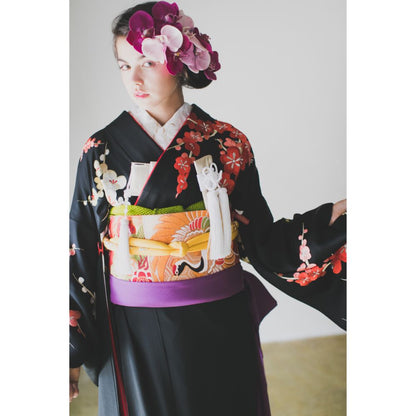 黒地手刺繍梅に鼓 【結婚式 和装 引き振袖 レンタル】