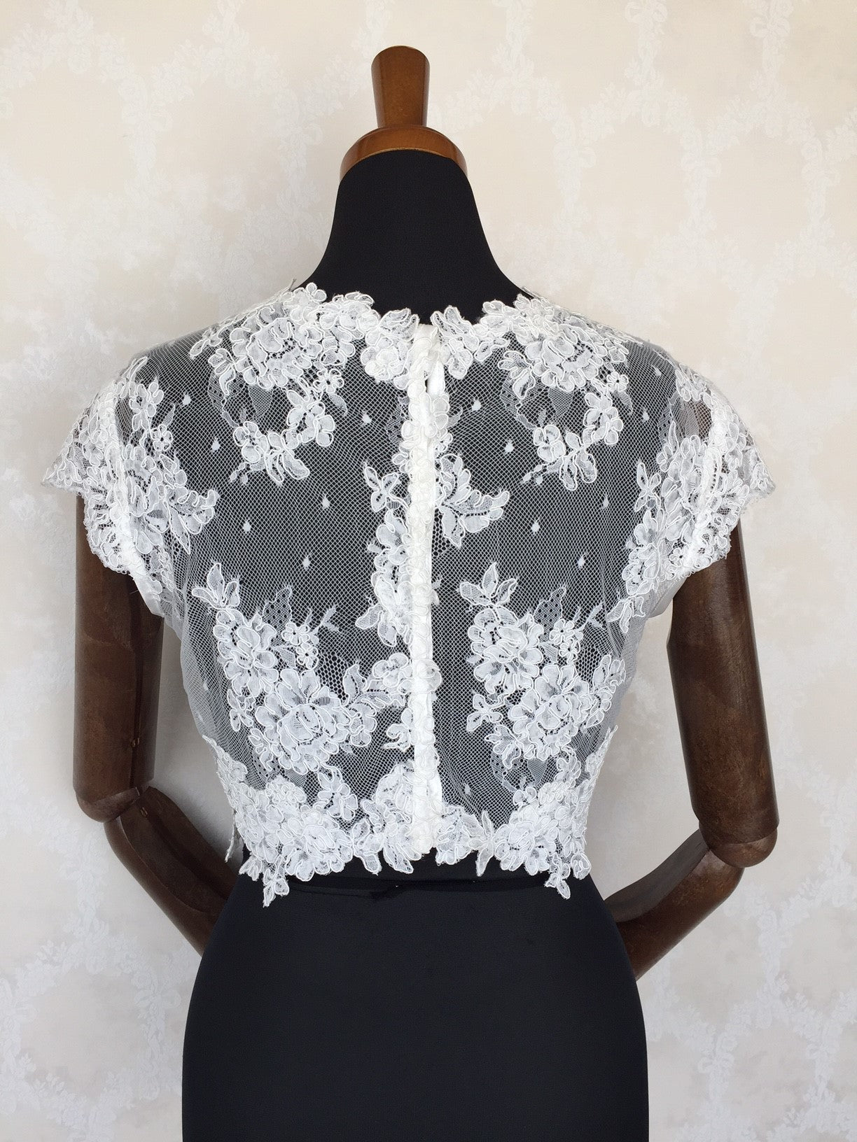 ウェディングドレス レース半袖ボレロ 【結婚式 ドレス小物 レンタル】